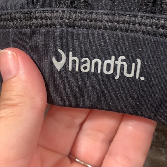 Handful Y-Back black sports bra size Small - Picture 5 of 8